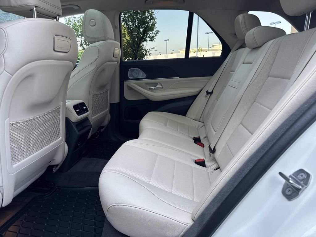Used 2020 White Mercedes-Benz GLE 350 image 12