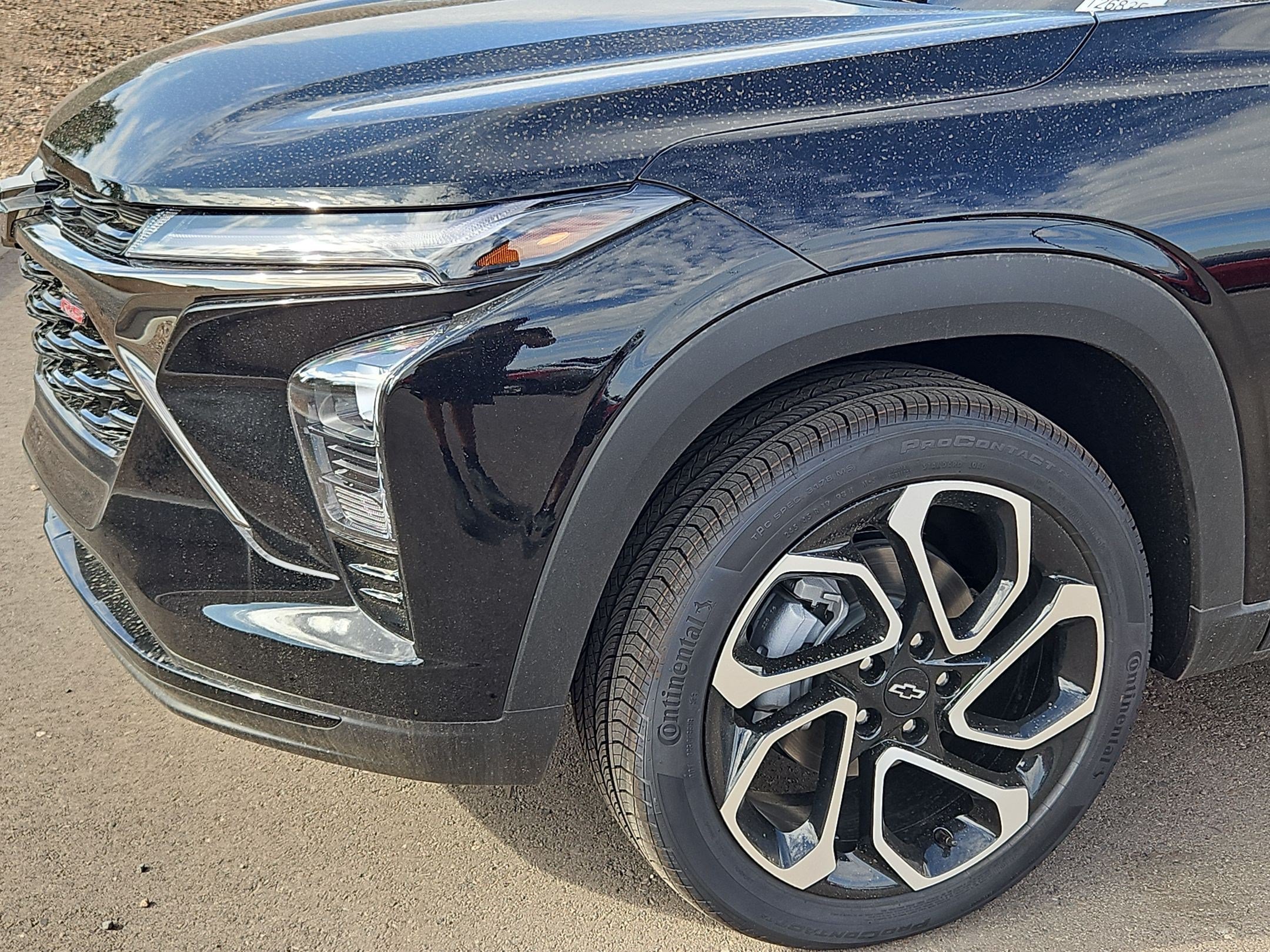 New 2026 Mosaic Black Metallic Chevrolet 2RS image 15