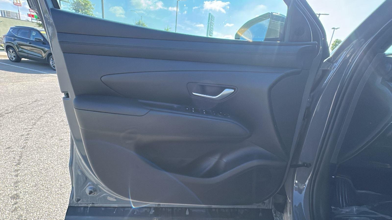 New 2026 Hampton Gray Hyundai SEL FWD image 9