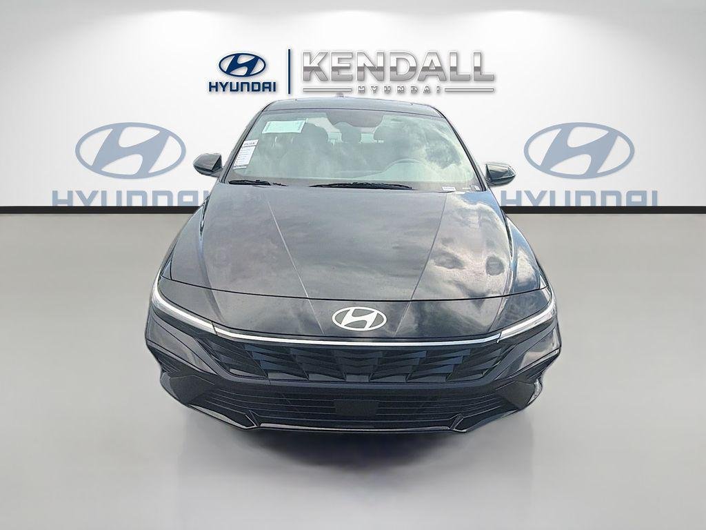 New 2026 Abyss Black Hyundai SEL Sport image 2
