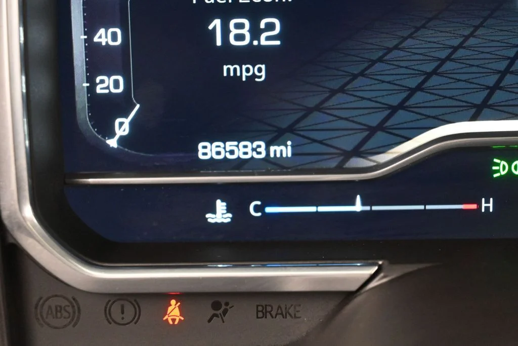 Used 2023 Sterling Metallic GMC Denali image 38