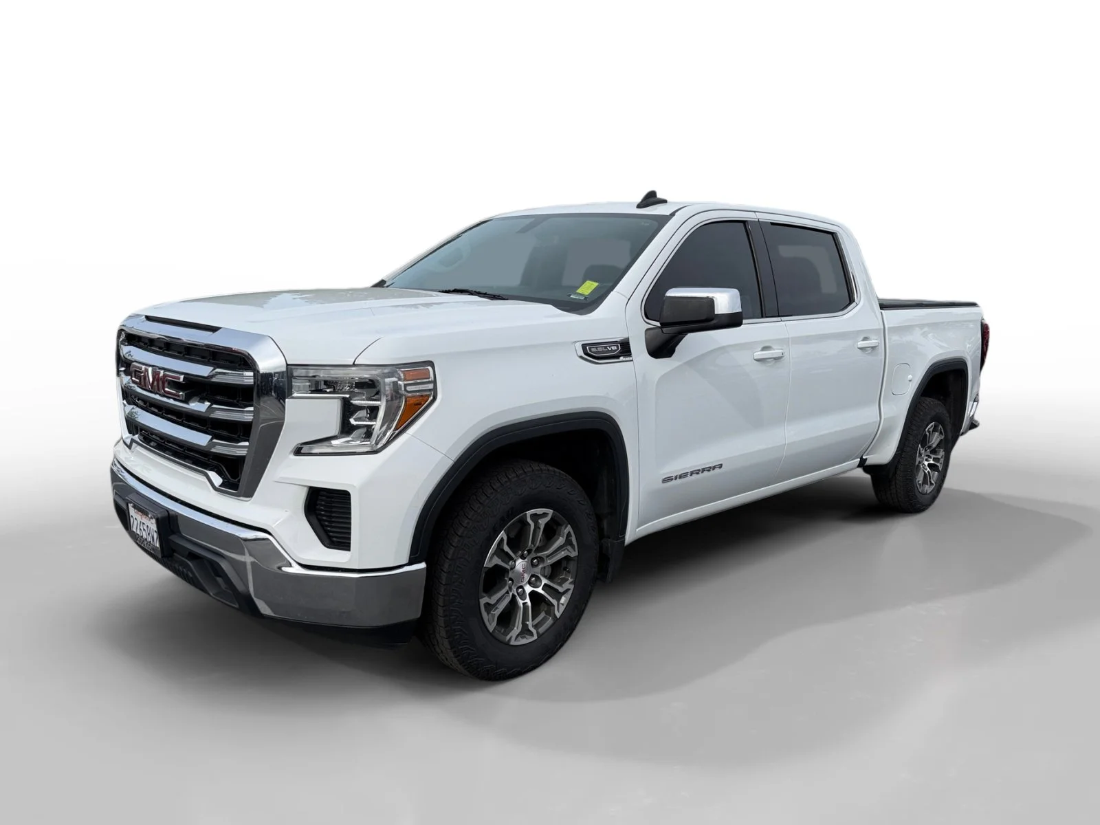 2019 GMC Sierra 2WD Crew Cab Short Box SLE's photo