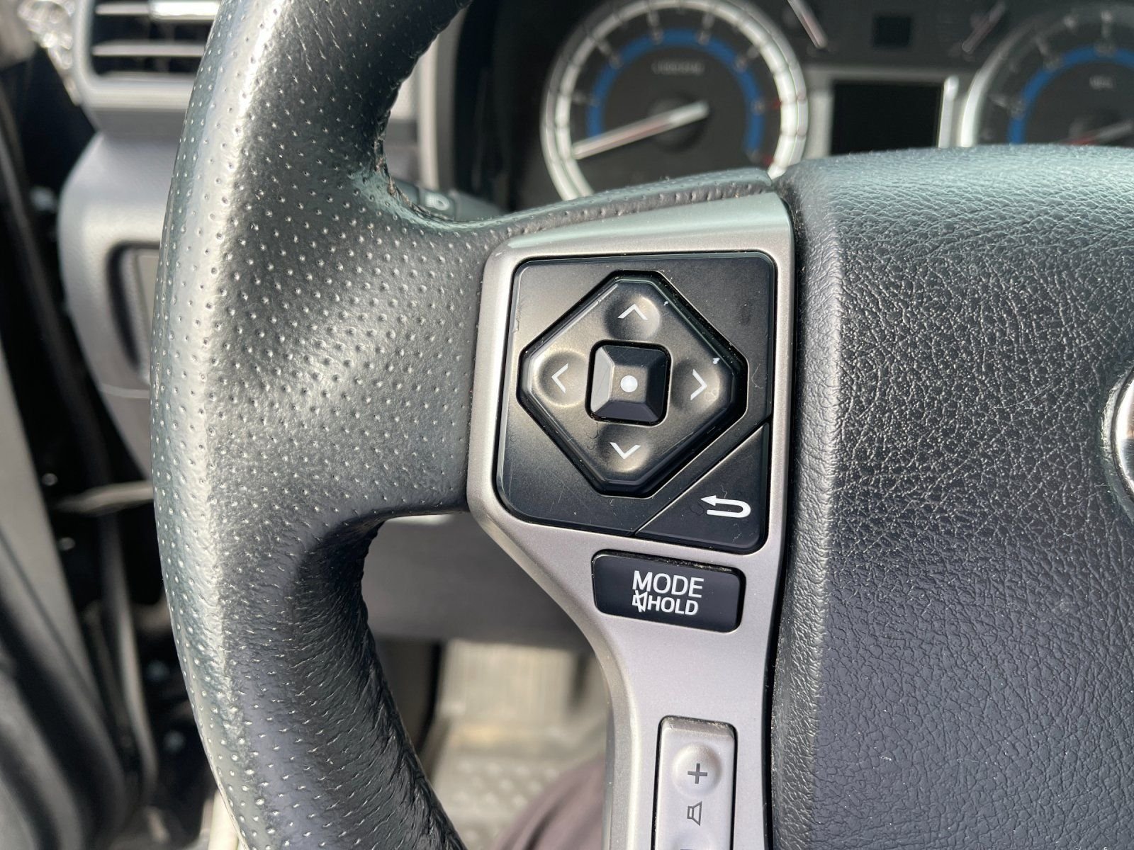 Used 2019 Black Toyota SR5 image 28