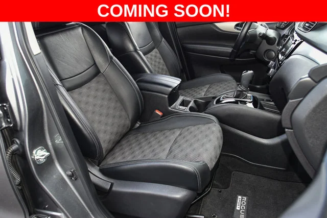 Used 2020 Gray Nissan SV image 23