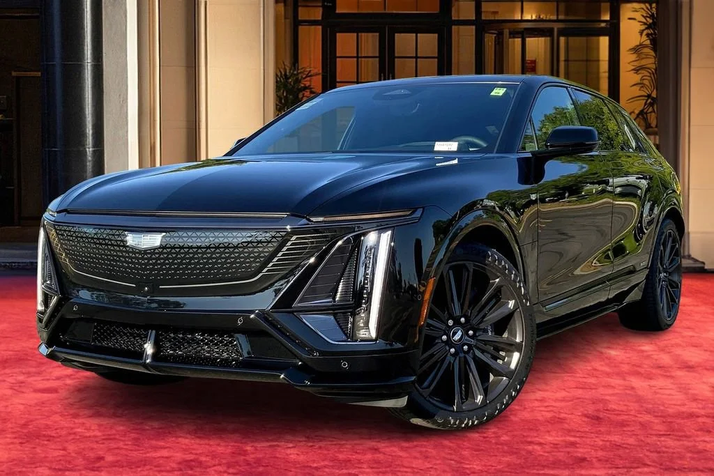 New 2026 Stellar Black Metallic Cadillac V-Series image 1