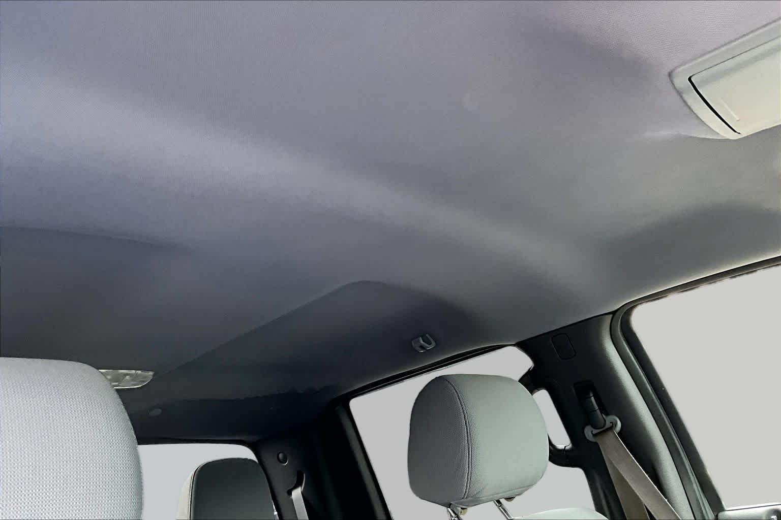 Used 2014 Sterling Gray Metallic Ford XLT image 14