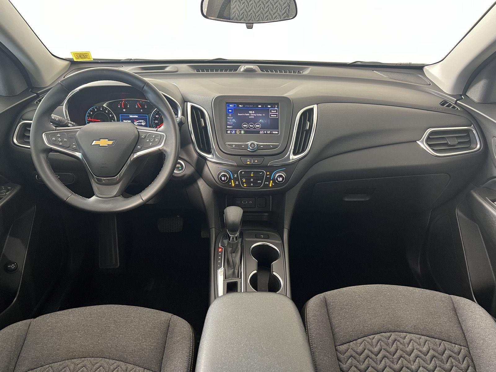 Used 2024 Summit White Chevrolet LT image 19