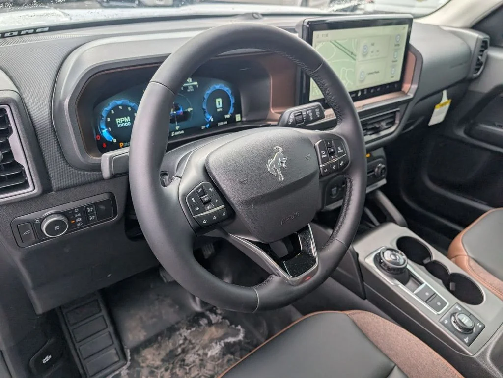 New 2025 Oxford White Ford Outer Banks® image 21