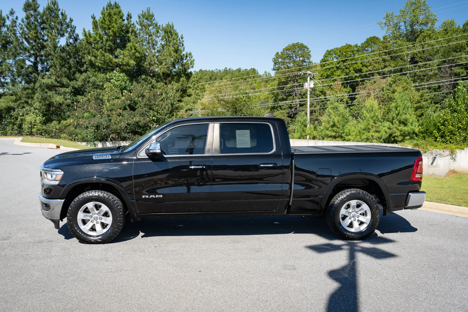 Used 2022 Black Ram Laramie image 5