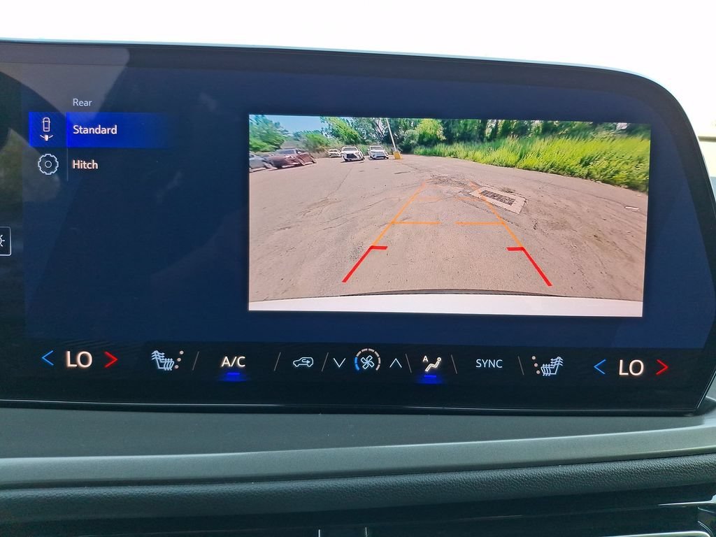 2026 Chevrolet Traverse LT - Photo 23