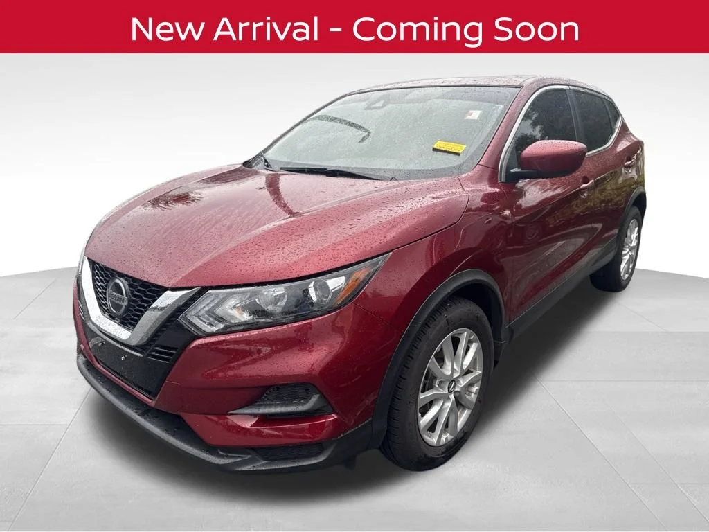 Certified Used 2021 Red Nissan S image 1