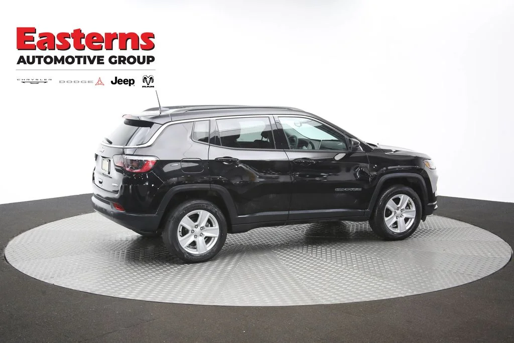 Certified Used 2022 Black Jeep Latitude image 42