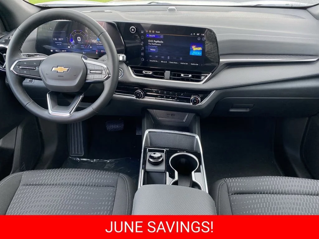 2026 Chevrolet Equinox LT - Photo 13
