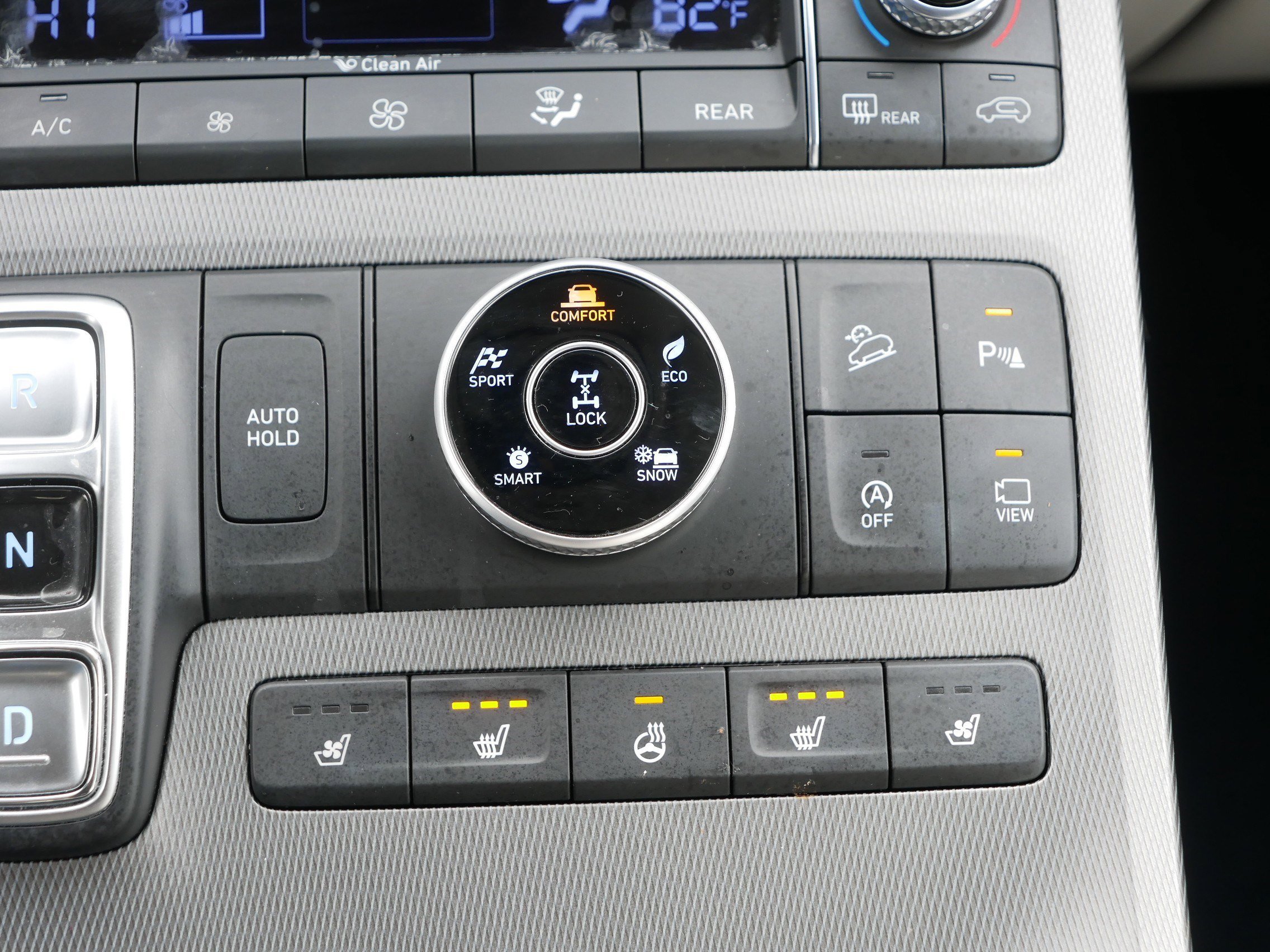 Certified Used 2021 Hyper White Hyundai Limited image 28