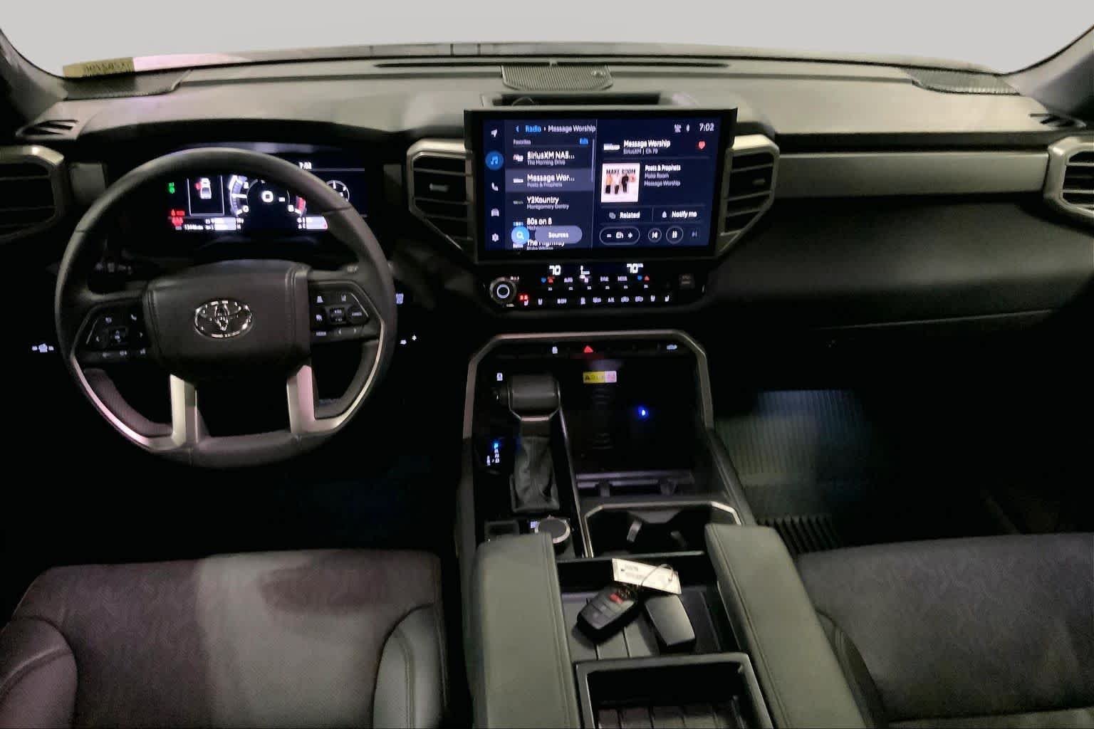 Used 2025 Wind Chill Pearl Toyota Limited image 14