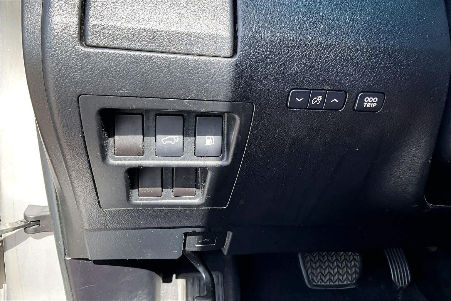 Used 2010 Tungsten Pearl Lexus  image 32