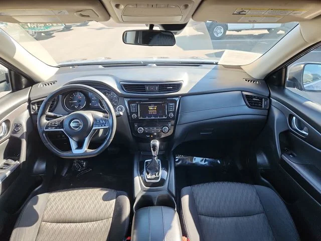 Used 2019 Gray Nissan SV image 33