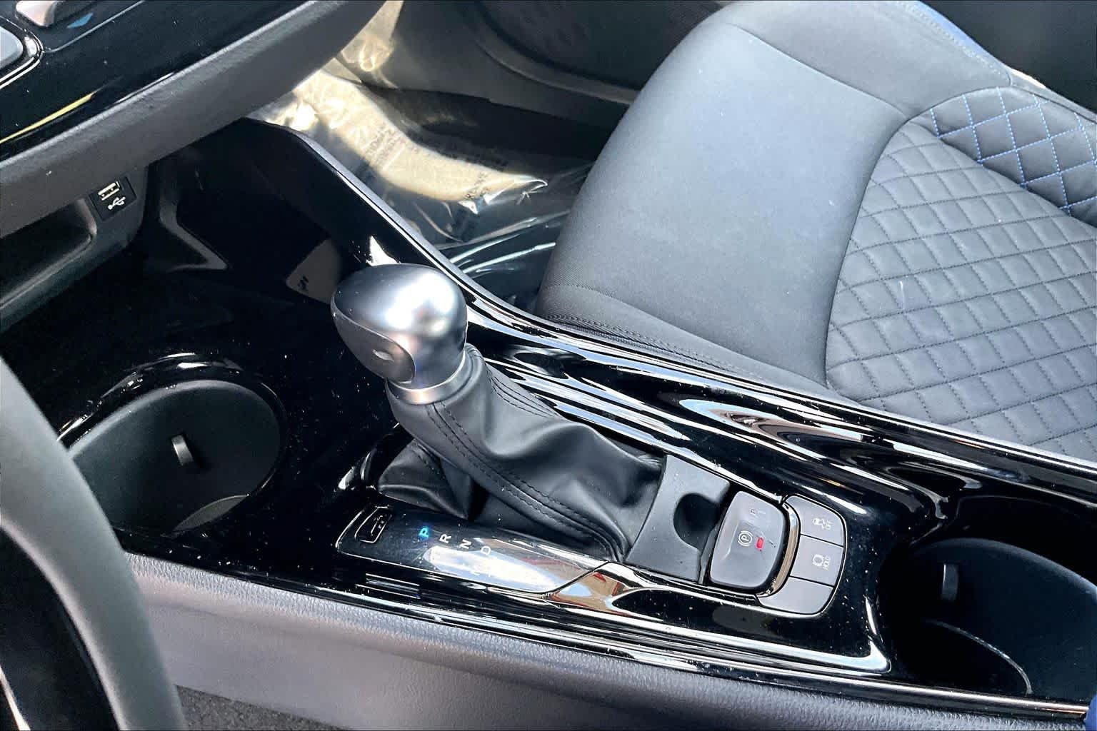 Used 2020 Silver Knockout Metallic Toyota XLE image 16