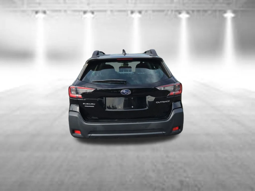 Used 2023 Black Subaru 2.5i image 7