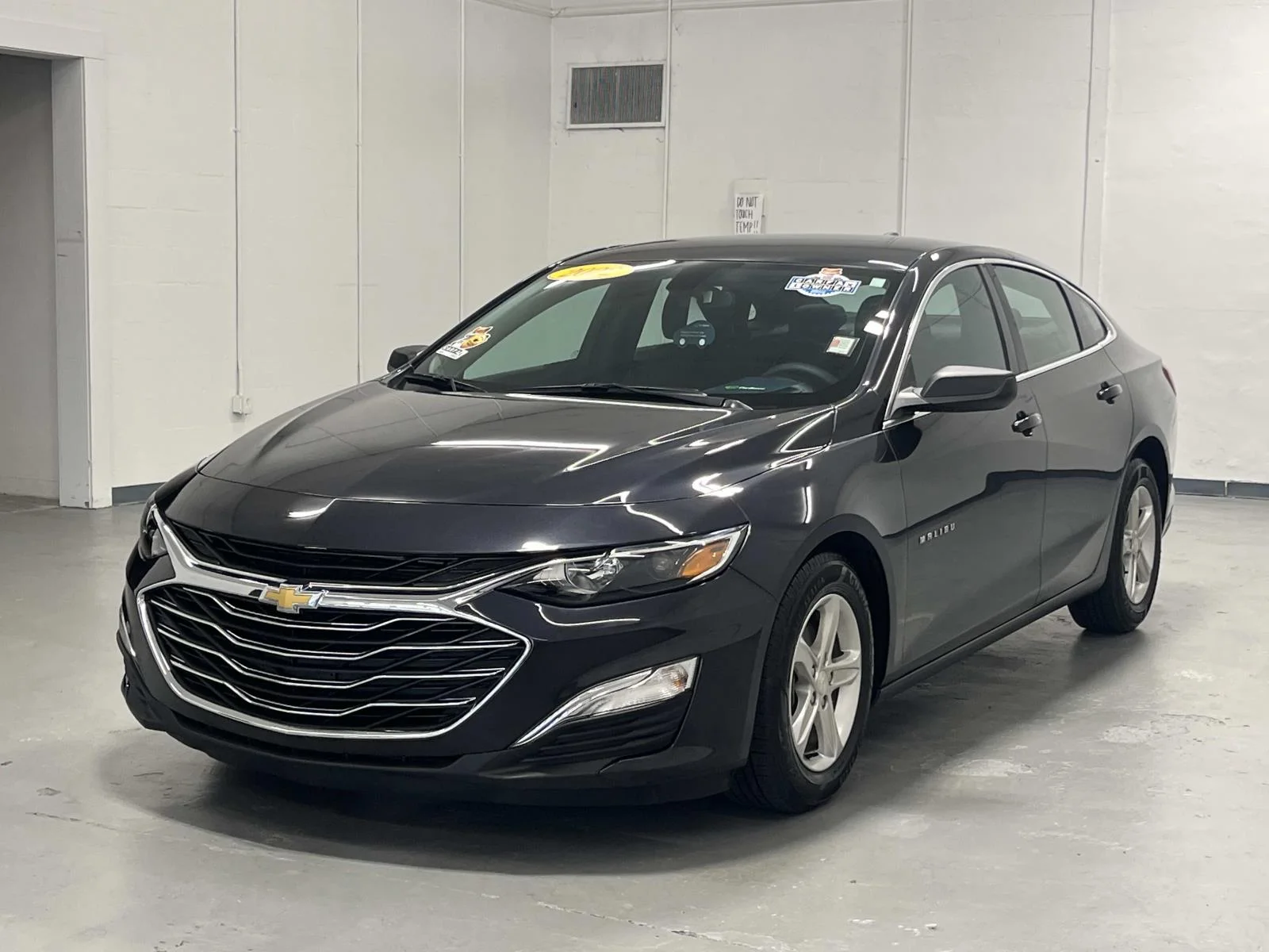 Used 2022 DARK ASH METALLIC Chevrolet LS image 4