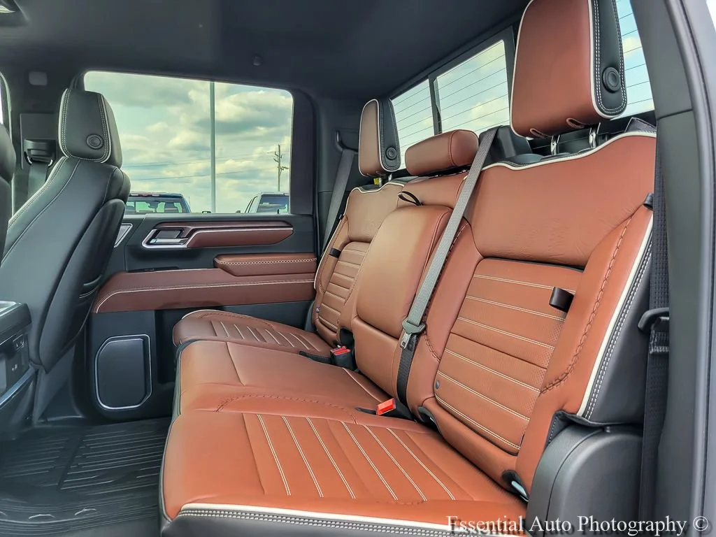 New 2026 Glacier White Tricoat GMC Denali Ultimate image 10