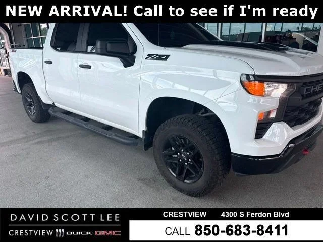 Used 2024 Summit White Chevrolet Custom Trail Boss image 1