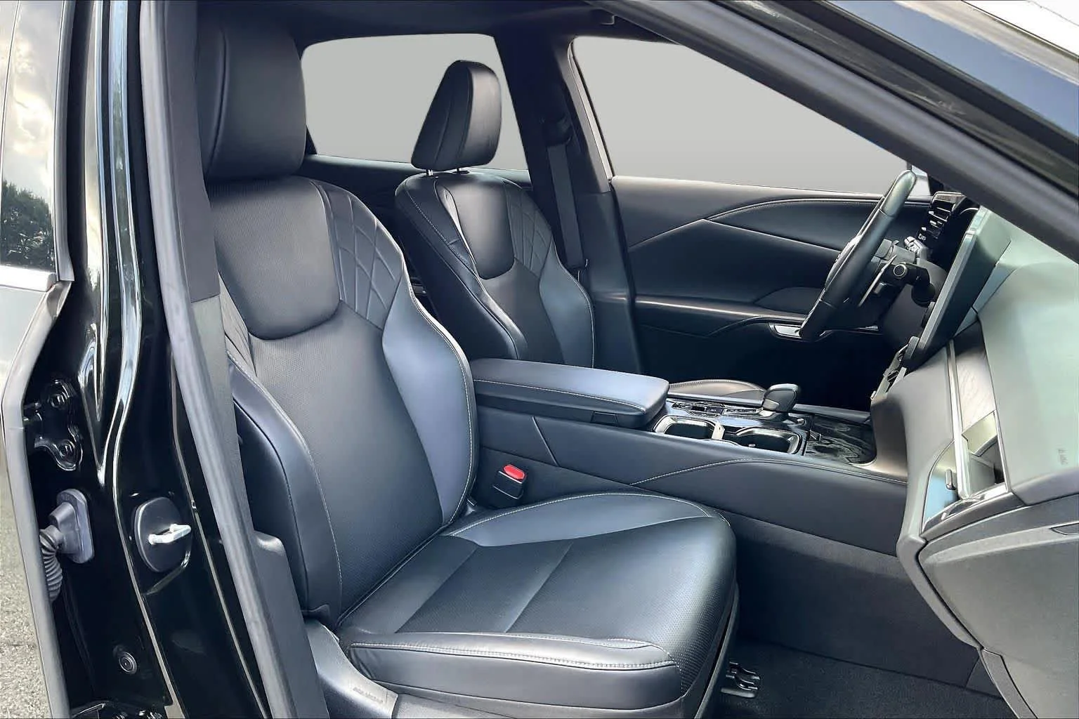 Used 2023 Caviar Lexus Premium image 17
