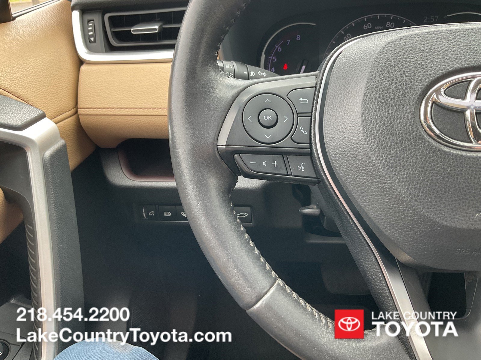 Used 2019 Midnight Black Metallic Toyota Limited image 26