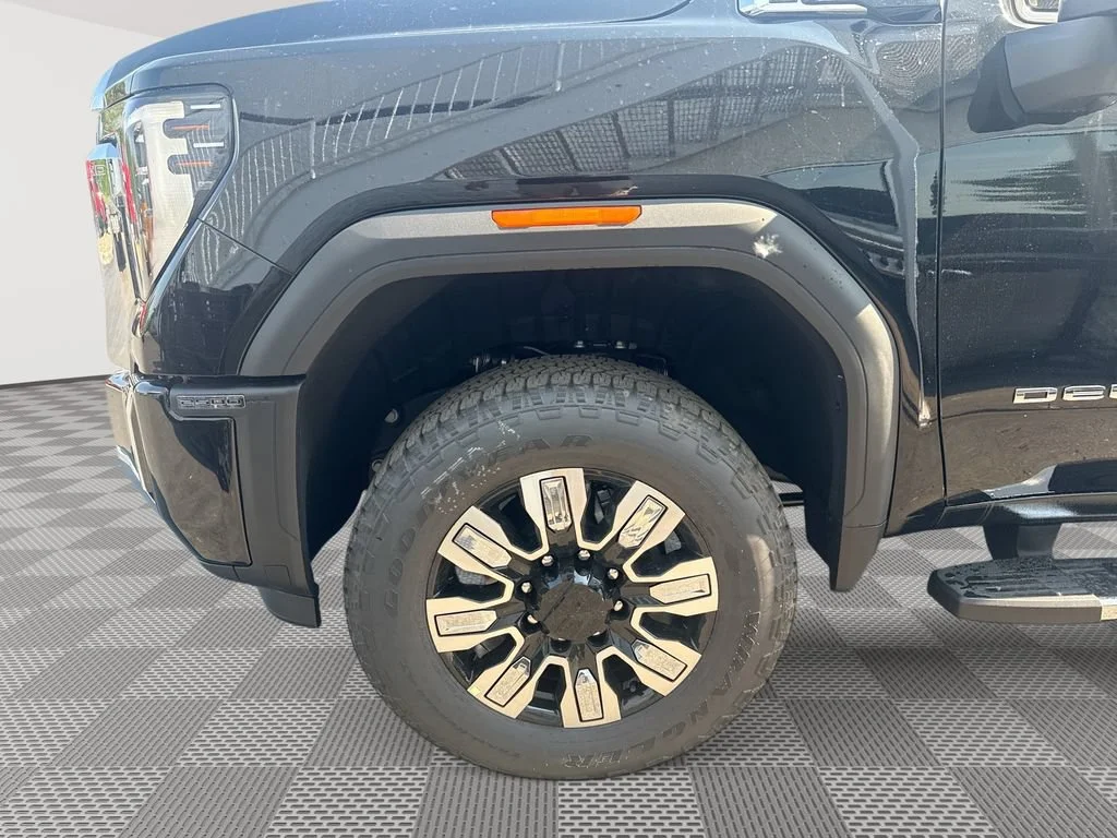 New 2026 Onyx Black GMC Denali image 30