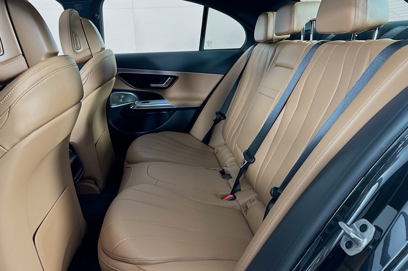 New 2026 Graphite Grey Metallic Mercedes-Benz E 350 4MATIC® Sedan image 7