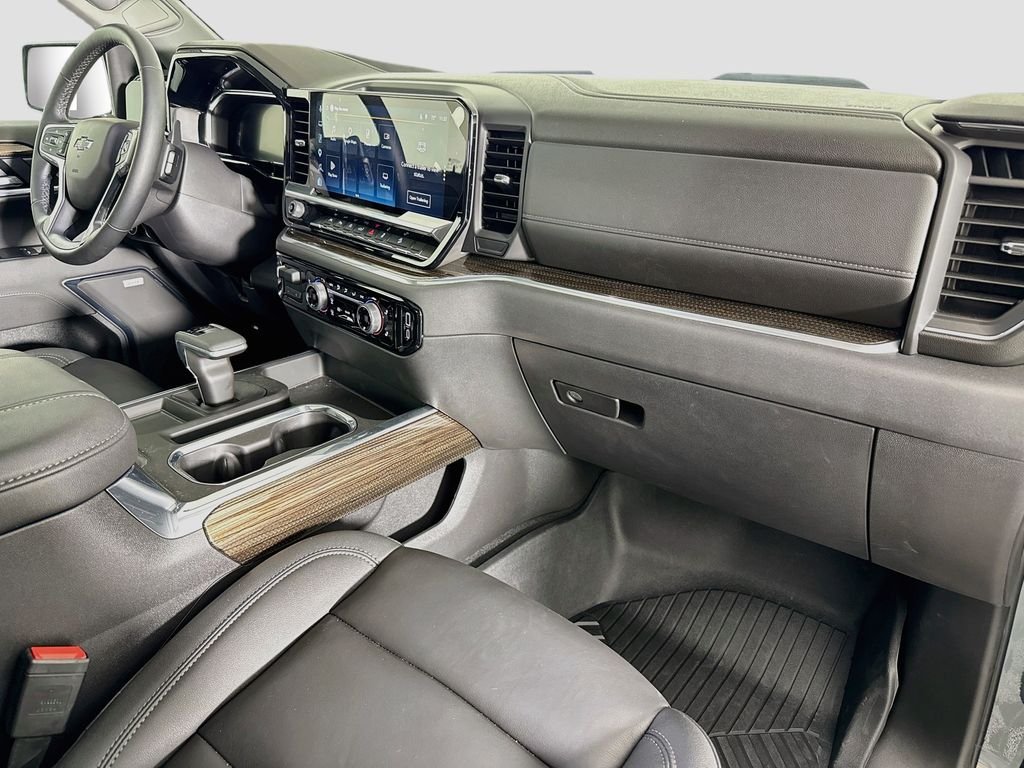 Used 2026 Cypress Gray Chevrolet LT Trail Boss image 30