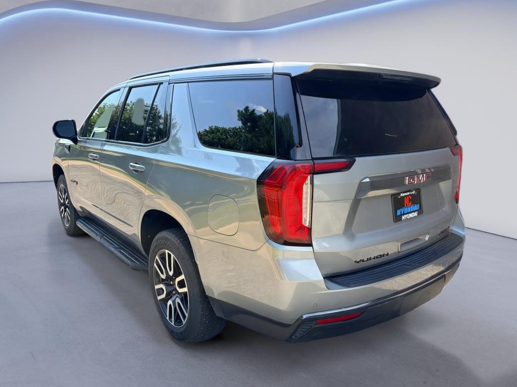 Used 2023 Titanium Rush Metallic GMC AT4 image 3