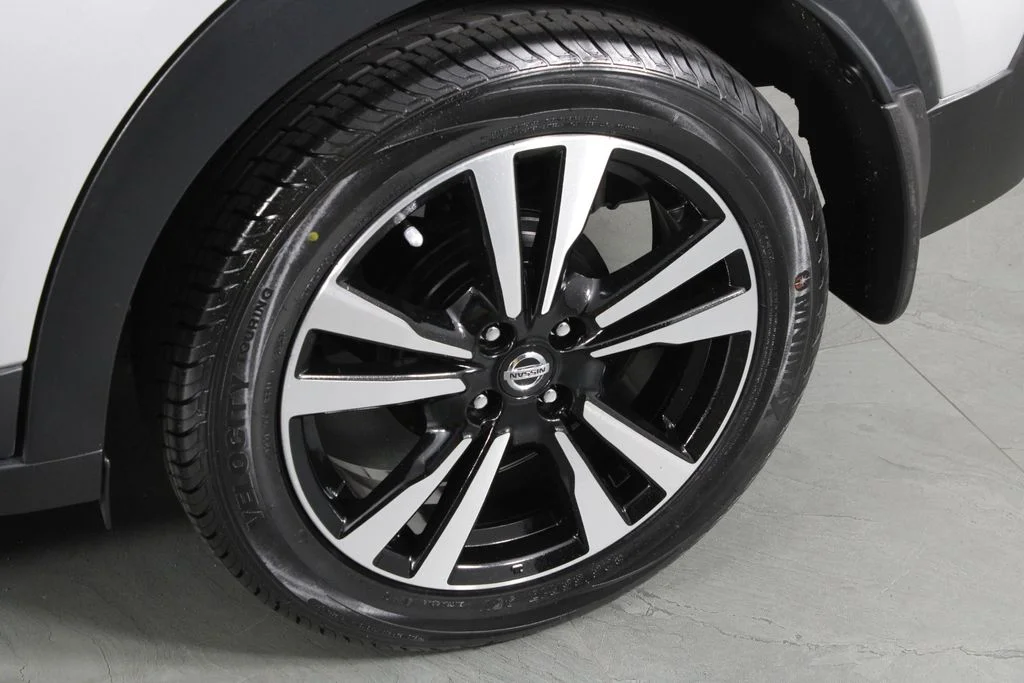 Certified Used 2020 Silver Nissan SV image 13
