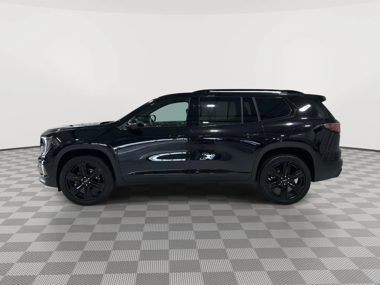 Used 2025 GMC Acadia Elevation with VIN 1GKENNRS6SJ220379 for sale in Alexandria, Minnesota