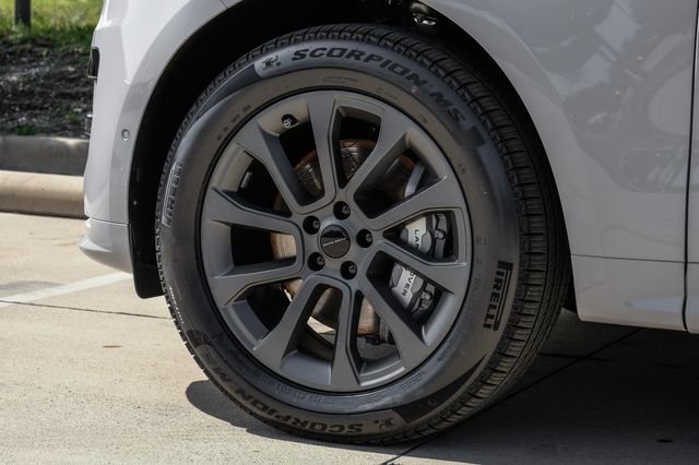New 2026  Land Rover Dynamic SE image 67