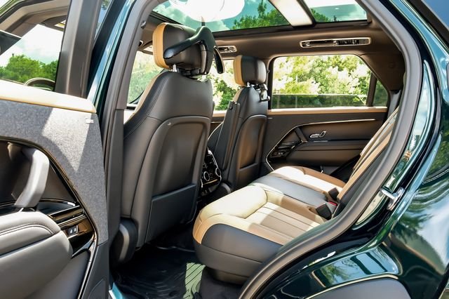 New 2026  Land Rover Dynamic SE image 45