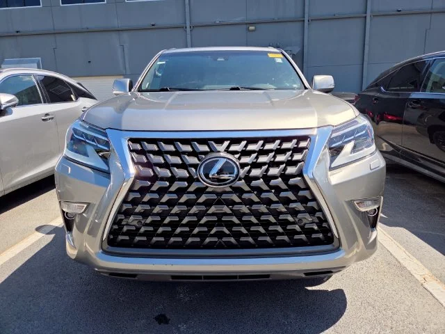 Used 2022 Silver Lexus 460 image 2