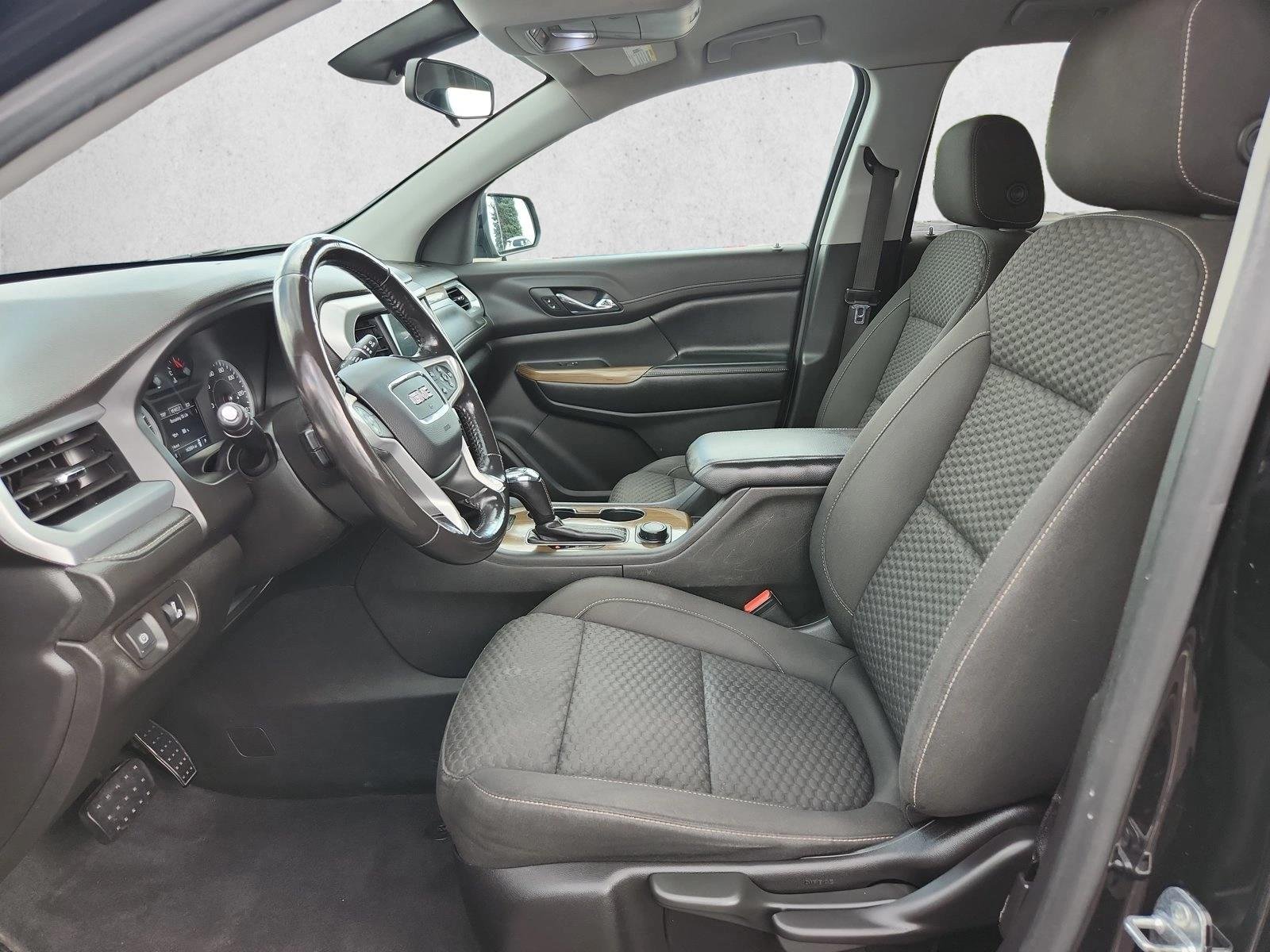 Used 2019 Ebony Twilight Metallic GMC SLE image 11