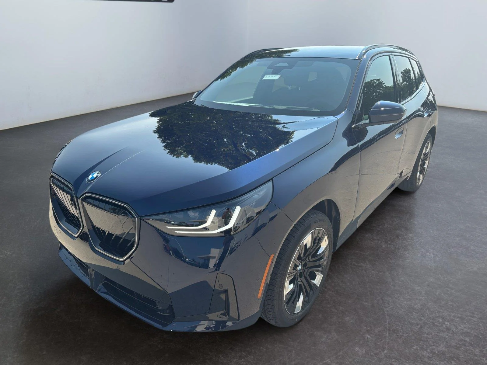 New 2026 Tanzanite Blue II Metallic BMW 30 xDrive image 9