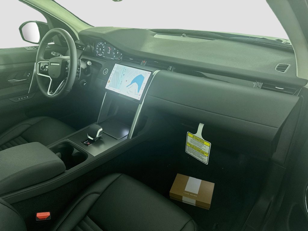 Certified Used 2025 Black Land Rover S image 27