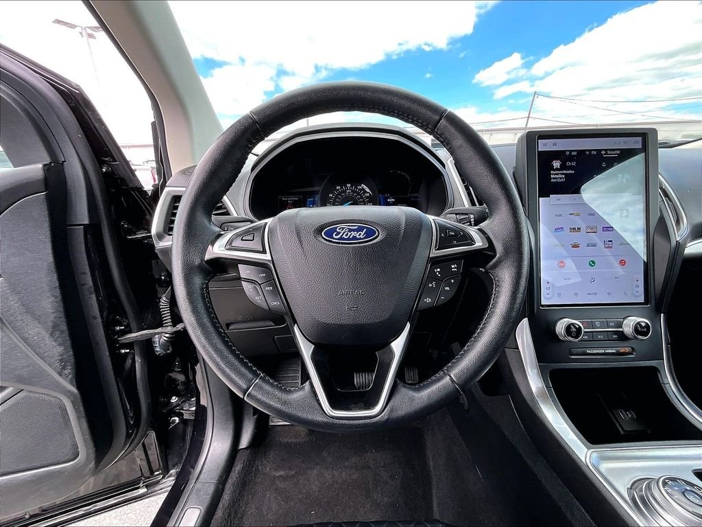 Used 2024 Black Ford Titanium image 17