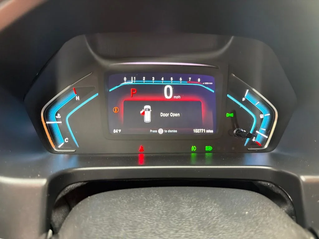 Used 2020 Lunar Silver Metallic Honda EX-L image 26