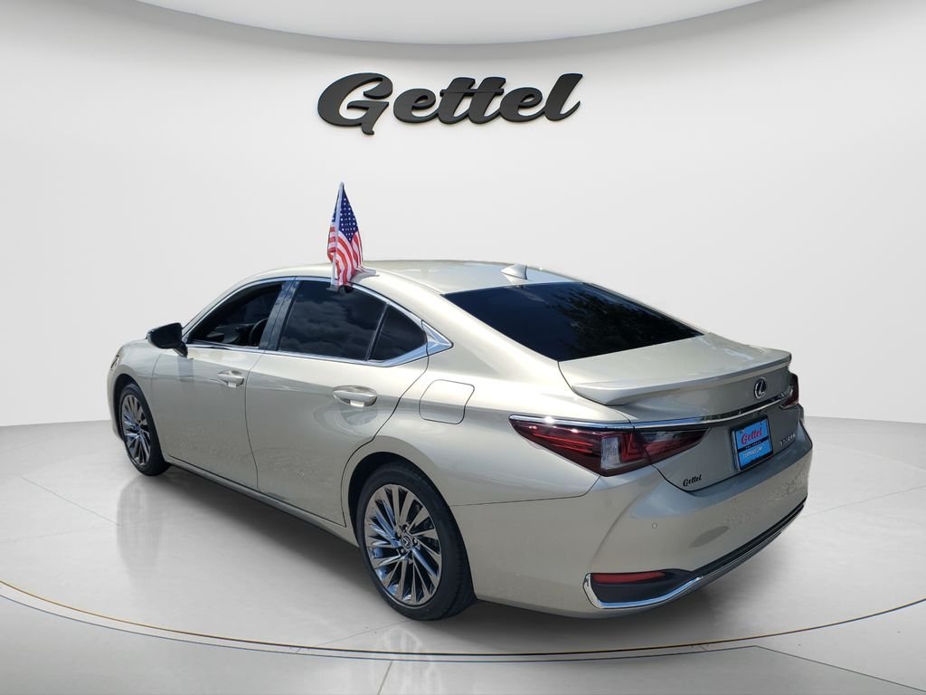 2024 Lexus ES Hybrid 300h Ultra Luxury - Photo 7