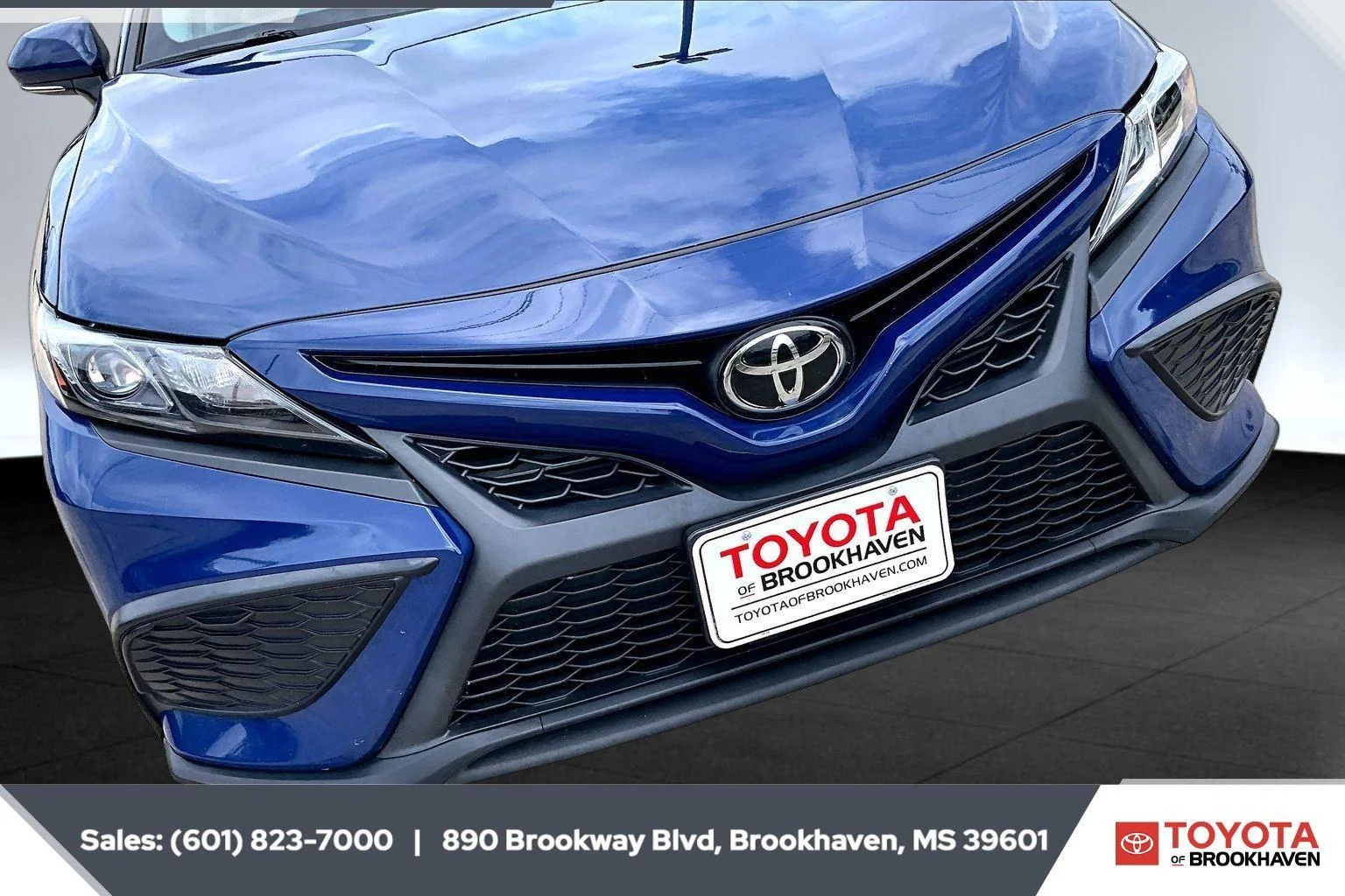Used 2024 Reservoir Blue Toyota SE image 21
