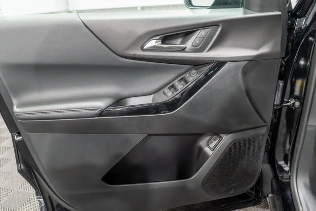 New 2027 Mosaic Black Metallic Chevrolet LT image 12