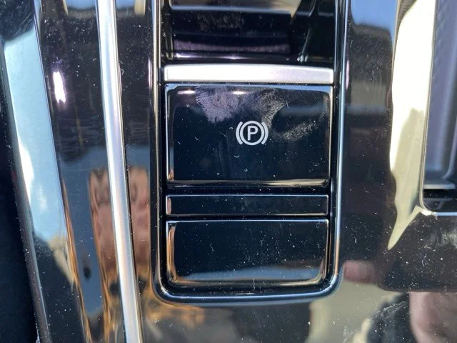 New 2026 Moonstone Gray Volkswagen 2.0T SE image 39