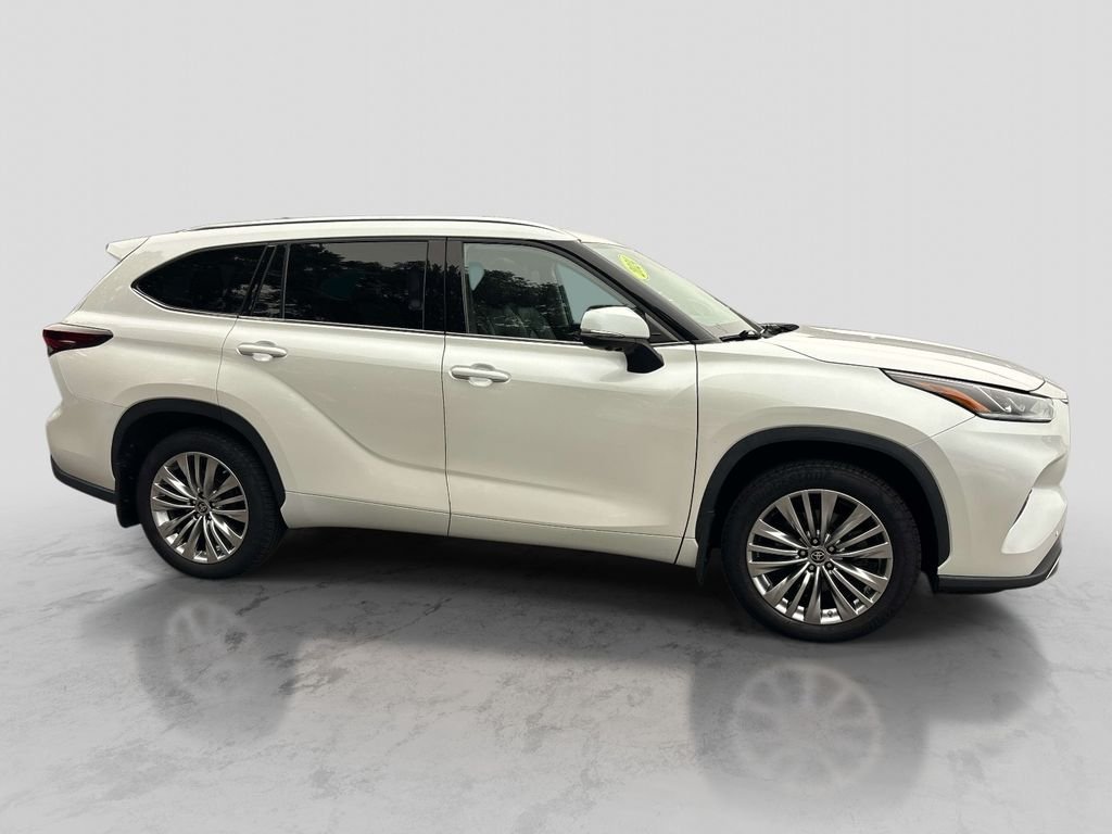 Used 2024 Beige Toyota Platinum image 6