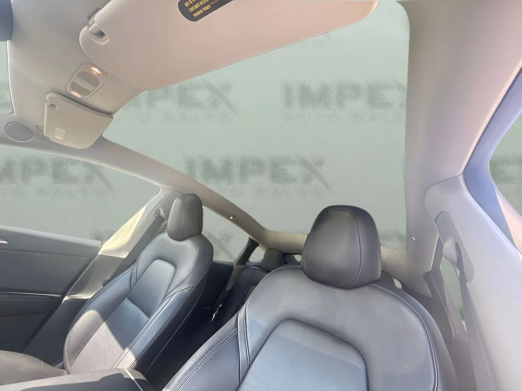 Used 2022 White Tesla Long Range image 11