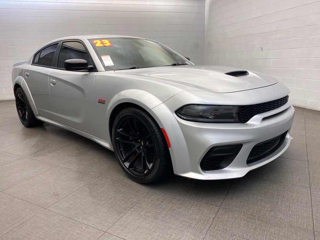 Certified Used 2023 Triple Nickel Clearcoat Dodge R/T Scat Pack image 5