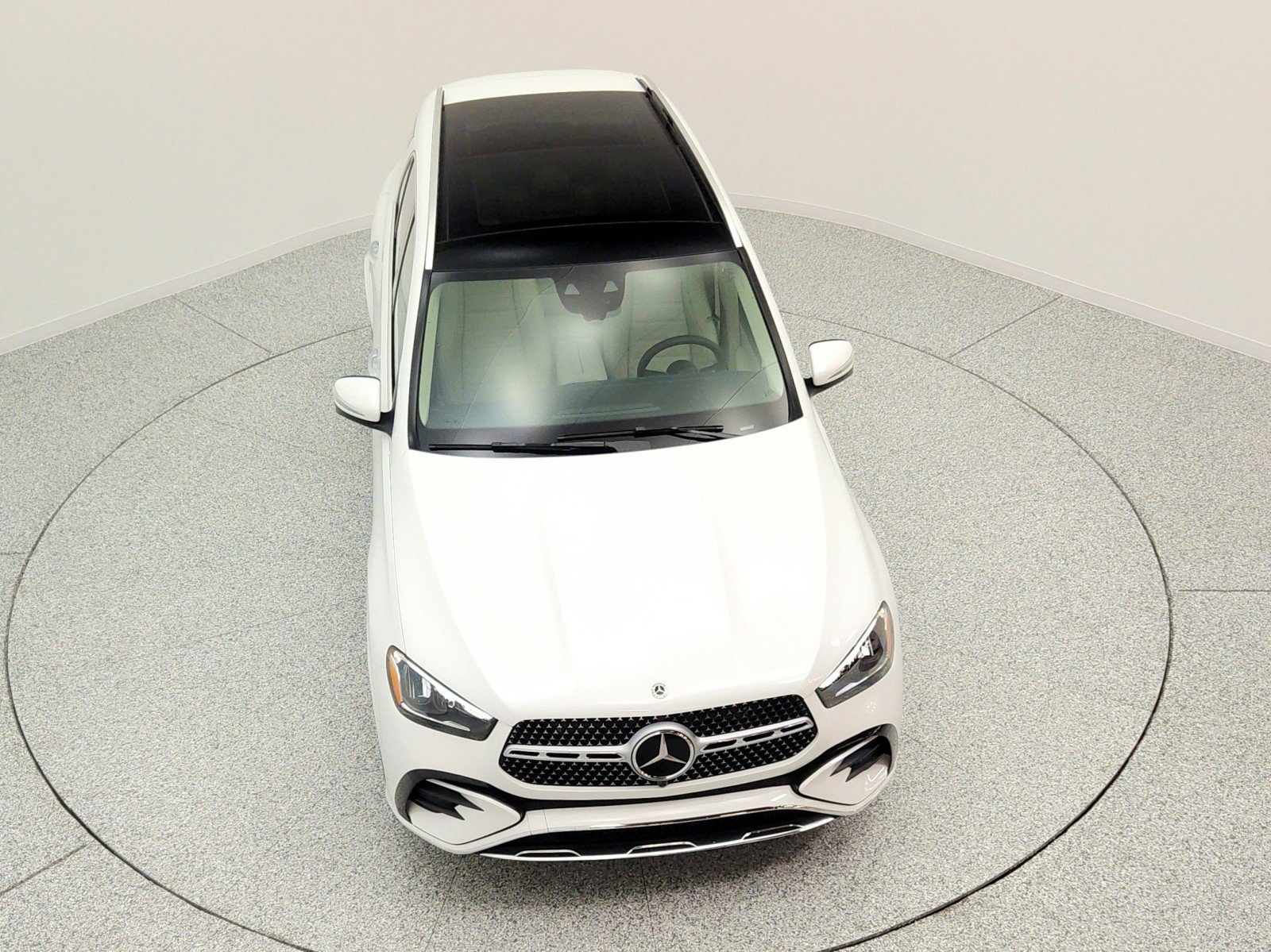 New 2026 MANUFAKTUR Moonlight White Metallic Mercedes-Benz GLE 450 4MATIC® SUV image 46